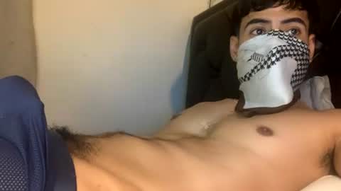 Snapshot of malekthick chatting on 07-31-26, 12:37 malekthick online show from 07-31-26, 12:37