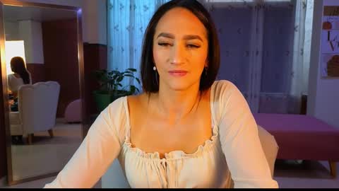 Snapshot of malen_fitnessmilf chatting on 10-23-25, 11:42 malen_fitnessmilf online show from 10-23-25, 11:42
