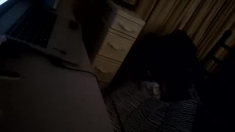 Snapshot of malenymph chatting on 10-21-25, 06:25 malenymph online show from 10-21-25, 06:25