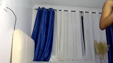 malia online show from 04-20-26, 02:14