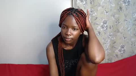 Snapshot of malia_latifa chatting on 01-09-26, 01:08 lati online show from 01-09-26, 01:08