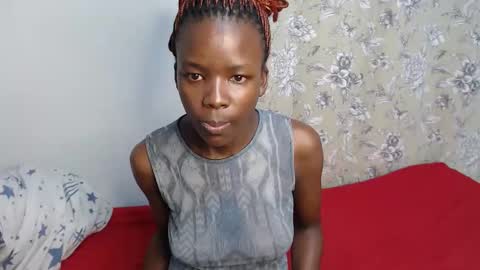 Snapshot of malia_latifa chatting on 01-11-26, 01:38 lati online show from 01-11-26, 01:38