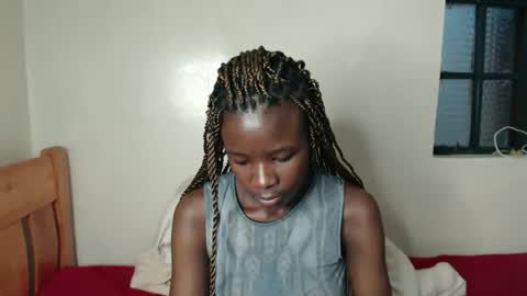 Snapshot of malia_latifa chatting on 02-13-26, 01:40 lati online show from 02-13-26, 01:40