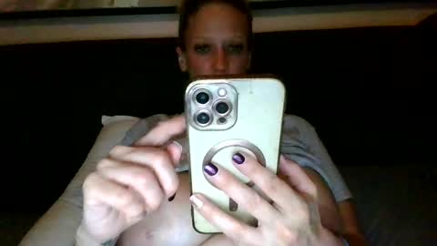 malibumelons online show from 01-08-26, 03:31