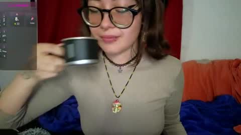 Snapshot of malicia_witch_ chatting on 06-03-26, 04:48 Mar Alicia Rosie v A L I C I A W I T C - Meg Cherie online show from 06-03-26, 04:48