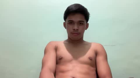 Snapshot of malikgray chatting on 09-29-25, 05:40 Malik online show from 09-29-25, 05:40