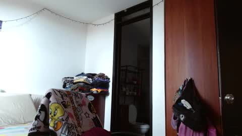 Snapshot of malitamuymal22 chatting on 11-18-25, 08:13 Malita online show from 11-18-25, 08:13