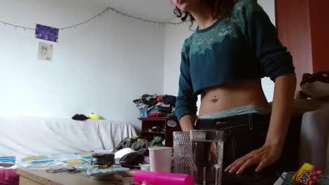 Snapshot of malitamuymal22 chatting on 12-03-25, 05:11 Malita online show from 12-03-25, 05:11