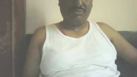 Snapshot of mallik63040 chatting on 12-04-25, 07:39 Sree0703 online show from 12-04-25, 07:39
