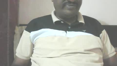 Snapshot of mallik63040 chatting on 12-14-25, 01:49 Sree0703 online show from 12-14-25, 01:49