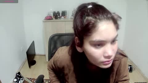 Snapshot of mallorymyers chatting on 09-28-25, 05:51 mallorymyers online show from 09-28-25, 05:51