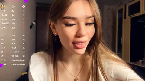 Jinny online show from 03-25-26, 03:29