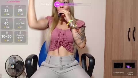 Malory  online show from 02-20-25, 09:42