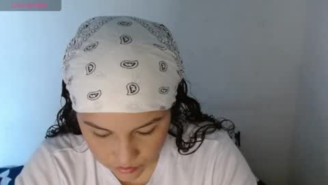 MI INSTAGRAM soy glory01 online show from 04-02-26, 08:17