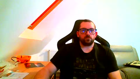 breton online show from 12-14-24, 08:18