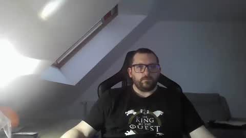 breton online show from 12-25-24, 04:22