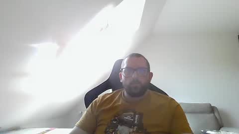 breton online show from 09-28-25, 01:16