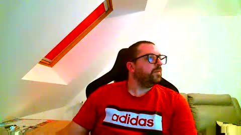 breton online show from 11-16-25, 05:40