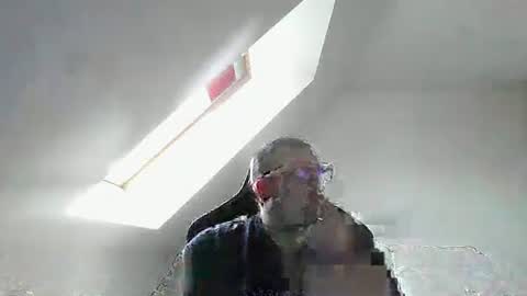 Snapshot of malou2927 chatting on 02-07-26, 09:02 breton online show from 02-07-26, 09:02