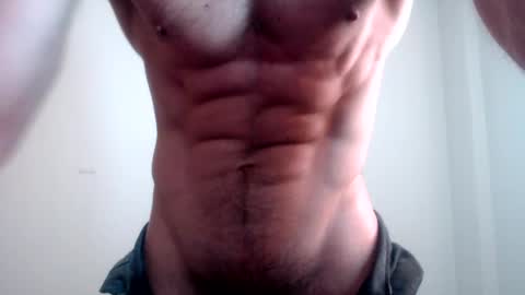 Snapshot of maluma4you chatting on 01-19-25, 01:22 maluma4you online show from 01-19-25, 01:22