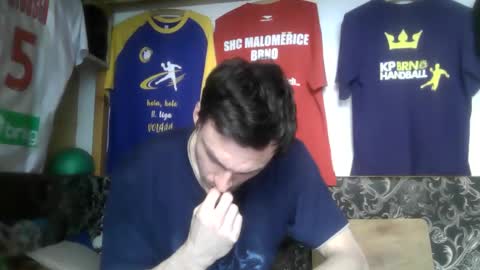 Snapshot of mamamia1789 chatting on 05-22-26, 08:21 mamamia1789 online show from 05-22-26, 08:21