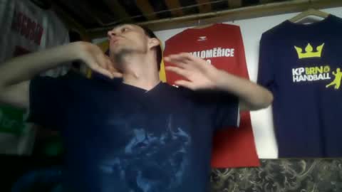 Snapshot of mamamia1789 chatting on 06-16-26, 09:34 mamamia1789 online show from 06-16-26, 09:34