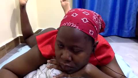 mamasita2023 online show from 11-10-25, 06:01