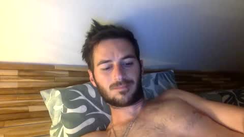 Snapshot of mamattv chatting on 09-30-25, 08:36 mamattv online show from 09-30-25, 08:36