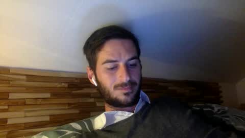 Snapshot of mamattv chatting on 10-02-25, 10:06 mamattv online show from 10-02-25, 10:06