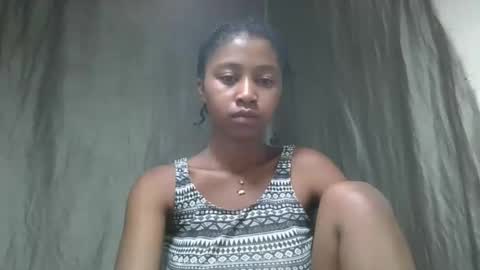 mamieriela online show from 04-18-26, 09:59