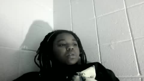 Mami Jay online show from 12-18-25, 02:50