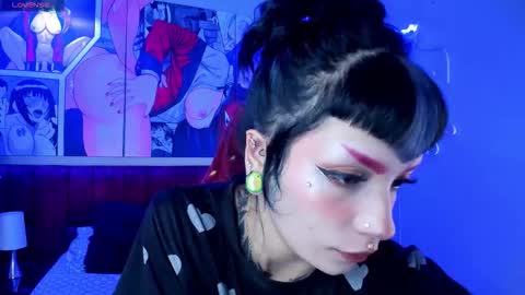   online show from 12-03-25, 04:42