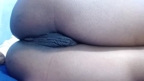 cristal online show from 02-25-25, 07:52