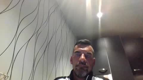 Snapshot of man_from_geaven chatting on 10-02-25, 06:15 man_from_geaven online show from 10-02-25, 06:15