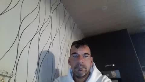 Snapshot of man_from_geaven chatting on 10-07-25, 06:43 man_from_geaven online show from 10-07-25, 06:43