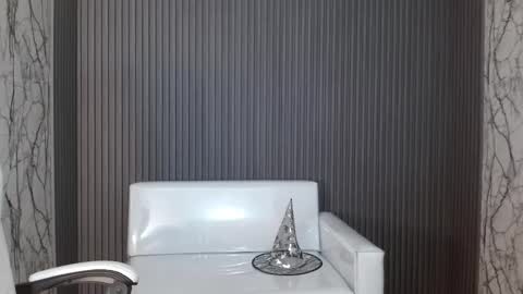 Snapshot of man_san11 chatting on 10-10-25, 04:06 man_san11 online show from 10-10-25, 04:06