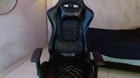 man_san11 online show from 10-15-25, 05:24