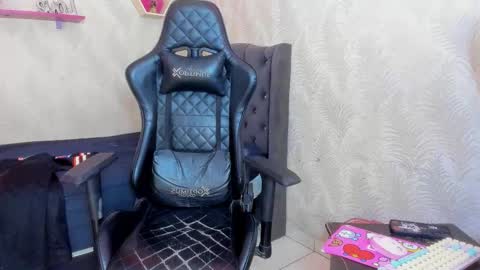 Snapshot of man_san11 chatting on 12-14-25, 03:39 man_san11 online show from 12-14-25, 03:39