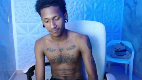 man_sant11 online show from 04-21-26, 05:17