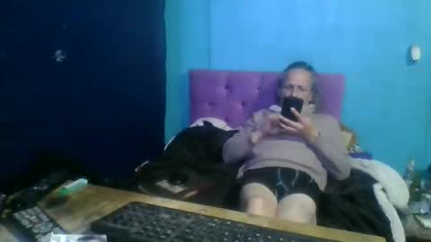 Snapshot of man_uel76 chatting on 05-28-26, 10:34 man_uel76 online show from 05-28-26, 10:34