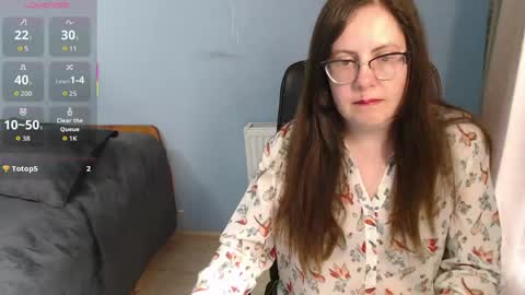 Snapshot of mandarinka28 chatting on 06-06-26, 07:46 mandarinka28 online show from 06-06-26, 07:46