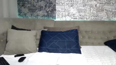 Snapshot of mandy_foxxx chatting on 02-17-25, 02:15 Mandy online show from 02-17-25, 02:15