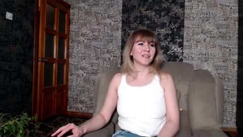 Snapshot of mandy_foxxx chatting on 03-01-25, 08:10 Mandy online show from 03-01-25, 08:10