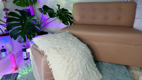 Snapshot of mandy_l33_ chatting on 01-22-25, 02:37 mandy_l33_ online show from 01-22-25, 02:37