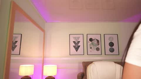 Mandy Collins online show from 04-04-26, 11:40