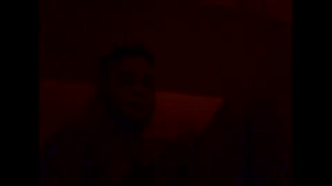 Snapshot of mandymel chatting on 02-12-25, 12:16 Muw online show from 02-12-25, 12:16