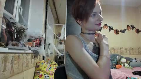 Snapshot of mandyshine chatting on 10-21-25, 03:13 Mandy online show from 10-21-25, 03:13