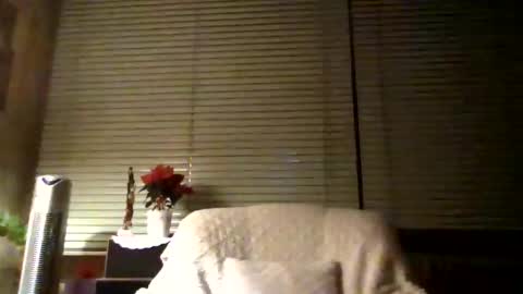 Snapshot of manes5858 chatting on 11-22-25, 05:56 manes5858 online show from 11-22-25, 05:56