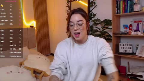 Danny online show from 04-11-26, 02:38