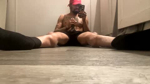 Snapshot of mani4sexy chatting on 12-14-24, 05:51 Mani4sexy online show from 12-14-24, 05:51